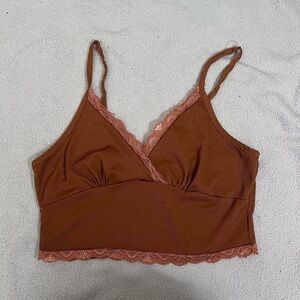 Brown lacy ribbed crop top